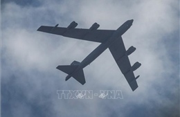 Mỹ điều động 2 máy bay ném bom chiến lược B-52 đến Romania