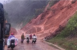 Cao Bằng: Mưa lũ kéo dài, nhiều tuyến đường sạt lở, hoa màu ngập úng