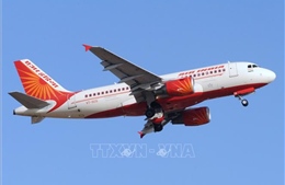 Thêm vụ dọa đánh bom khiến máy bay của Air India phải hạ cánh khẩn cấp