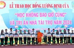 Trao học bổng Lương Định Của cho 570 học sinh, sinh viên tiêu biểu tại Sóc Trăng