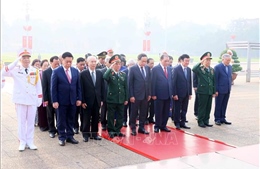 Lãnh đạo Đảng, Nhà nước vào Lăng viếng Chủ tịch Hồ Chí Minh