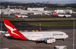 Tìm thấy các mảnh kim loại ở sân bay Sydney sau sự cố động cơ máy bay Qantas