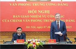 Tổng Bí thư Tô Lâm dự Hội nghị bàn giao nhiệm vụ công tác của Chánh Văn phòng Trung ương Đảng