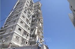 Bệnh viện Israel trúng tên lửa trong đợt tấn công lớn nhất của Iran 
