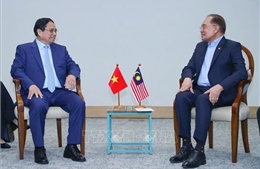 Thủ tướng Phạm Minh Chính gặp Thủ tướng Malaysia nhân Hội nghị BRICS