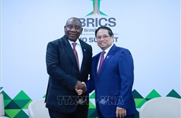 Thủ tướng Phạm Minh Chính gặp Tổng thống Nam Phi Cyril Ramaphosa