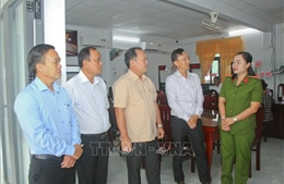 Nêu cao tinh thần đoàn kết vì mục tiêu phục vụ lợi ích chính đáng của nhân dân