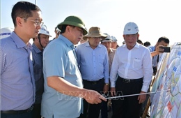 Bộ trưởng Bộ Xây dựng đôn đốc tiến độ dự án Vành đai 3 TP Hồ Chí Minh