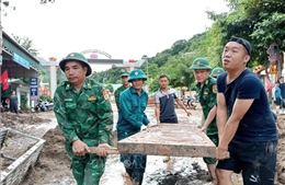 Điểm tựa của nhân dân vùng biên trong lũ dữ