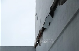 TP Hồ Chí Minh: Kiểm tra tòa chung cư cao 34 tầng có vết nứt gãy