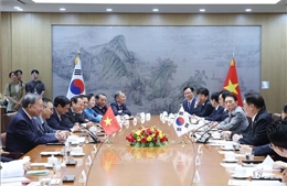 Tổng Bí thư Tô Lâm hội kiến Chủ tịch Quốc hội Hàn Quốc Woo Won Sik