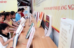 Trưng bày 3.000 sách, báo chủ đề &#39;Tinh thần Cách mạng Tháng Tám và Quốc khánh 2/9 bất diệt&#39;