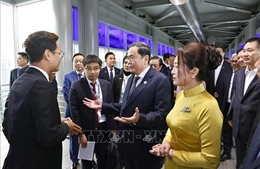 Chủ tịch Quốc hội Trần Thanh Mẫn thăm, làm việc với lãnh đạo Tập đoàn Dầu khí Quốc gia Malaysia