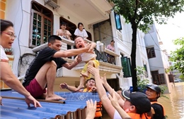 Thái Nguyên ngập sâu trong nước lũ