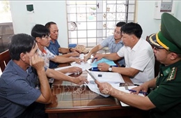 Linh hoạt trong giải quyết thủ tục hành chính cho ngư dân
