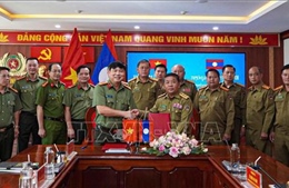 Xây dựng biên giới Việt - Lào hòa bình, hữu nghị và phát triển