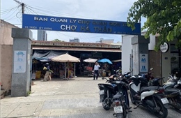 Bão số 12: Thông tin Đà Nẵng dừng hoạt động chợ từ chiều 22/10 là sai sự thật