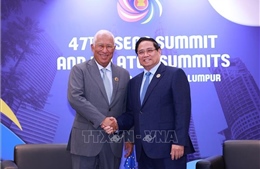 Thủ tướng Phạm Minh Chính gặp Chủ tịch Hội đồng châu Âu Antonio Costa