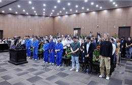 Nhiều bị cáo &#39;đốt&#39; tiền tỷ đánh bạc tại khách sạn Pullman Hà Nội