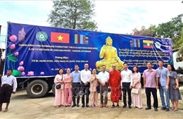 Thành kính Lễ cung nghinh đại tượng Phật bằng đồng tới chùa Đại Phước Việt Nam ở Myanmar
