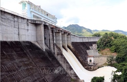 Quân đội ứng phó với bão số 13 (Kalmaegi) theo phương châm &#39;chủ động từ sớm, từ xa&#39;