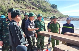 Phó Thủ tướng Trần Hồng Hà kiểm tra khắc phục hậu quả bão số 13 tại Đắk Lắk