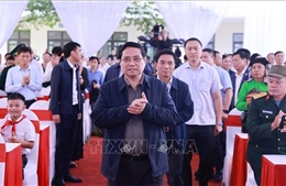 Thủ tướng dự Lễ khởi công xây dựng các trường nội trú và liên cấp 