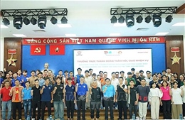 Tuổi trẻ xung kích hỗ trợ người dân vùng bão lũ Khánh Hòa