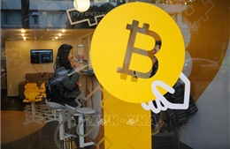 Bitcoin đảo chiều sau cú lao dốc đột ngột