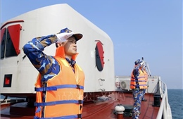 Biên đội tàu Hải quân Việt Nam và Trung Quốc tuần tra liên hợp trên vịnh Bắc Bộ