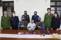 Bắt đối tượng mua bán trái phép ma túy tổng hợp