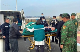 Mở 'luồng xanh' cho xe cứu thương cấp cứu bệnh nhân vì mục đích nhân đạo