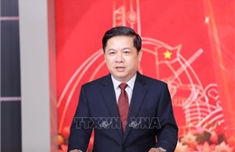 Xây dựng Đắk Lắk phát triển nhanh, bền vững và giàu bản sắc