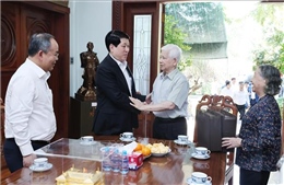 Chủ tịch nước Lương Cường chúc Tết, tri ân các đồng chí nguyên lãnh đạo Đảng, Nhà nước