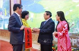 Thủ tướng và Phu nhân chủ trì chiêu đãi Đoàn Ngoại giao nhân dịp Tết cổ truyền Bính Ngọ