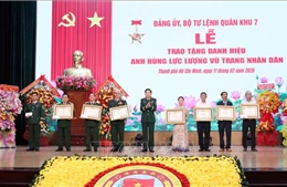 Phong tặng, truy tặng danh hiệu AHLLVTND cho 7 tướng lĩnh Quân đội