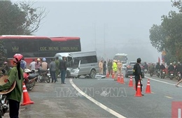 Lạng Sơn: Va chạm giữa hai xe khách, 6 người thương vong