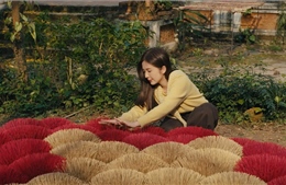 Chuyện về người trẻ đi 'ngược đường' định kiến để bảo tồn và phát triển làng nghề truyền thống