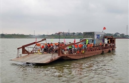 Mô hình 'ba nhất' trên sông Hồng: Từ điểm nghẽn an toàn đến thay đổi nhận thức