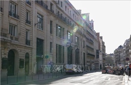 Chi nhánh ngân hàng Mỹ tại Pháp bị đe dọa an ninh