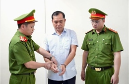 Bắt khẩn cấp Phó Chủ tịch UBND phường Phúc Yên (tỉnh Phú Thọ)