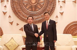 Bí thư Thành ủy Hà Nội Trần Đức Thắng hội kiến Bí thư Khu ủy Khu tự trị dân tộc Choang Quảng Tây Trần Cương