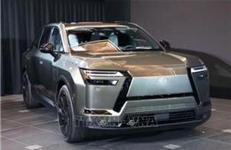 Toyota ra mắt mẫu xe điện ba hàng ghế đầu tiên của Lexus