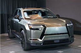 Toyota ra mắt mẫu xe điện ba hàng ghế đầu tiên của Lexus