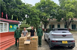 Phát hiện vụ vận chuyển số lượng lớn nước tẩy rửa ao đầm không rõ nguồn gốc 