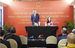 Tổng Bí thư, Chủ tịch nước Tô Lâm gặp mặt cộng đồng người Việt Nam, cán bộ và nhân viên Đại sứ quán Việt Nam tại Sri Lanka.