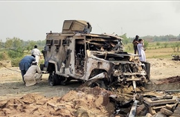 Đánh bom liều chết tại Pakistan, gần 30 người thương vong