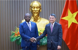 Thủ tướng Lê Minh Hưng tiếp Bộ trưởng Ngoại giao Cộng hòa Angola Téte António