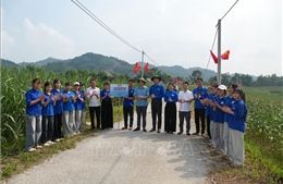 Tuổi trẻ các cơ quan Đảng Trung ương tiếp sức vùng biên xứ Lạng