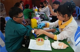 Tạo điều kiện tốt nhất để đưa, đón thân nhân các liệt sĩ đến các điểm thu nhận mẫu ADN